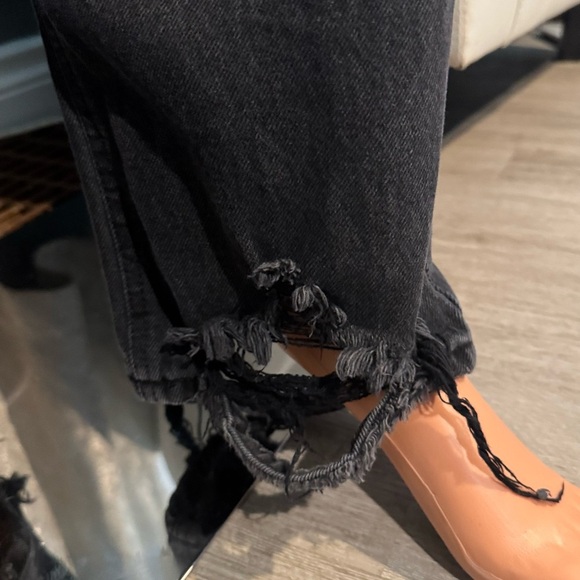 Forever 21 Women's Black Jeans - Picture 4 of 9